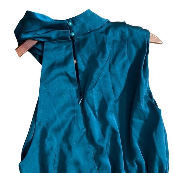 Satin Irregular Sleeveless Elastic Waist Mock Neck Cocktail Dress Emerald Medium - Picture 4 of 8
